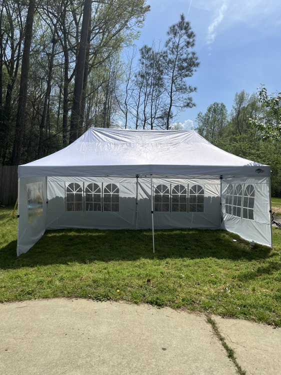 Pop- Up Tents